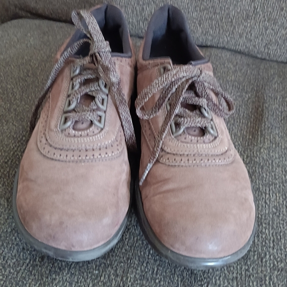 SAS Walk Easy Women's Lace Up Brown Shoes 8.5M Nubuck Comfort Sneakers Toe Room - Picture 10 of 11